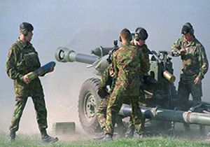 [Image: 105mm_lightgun.jpg]