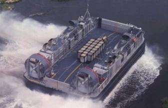 lcac_1.jpg (48218 Byte)