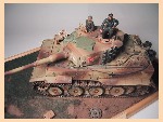 Tiger I mit Figuren aus der Grabbelkiste (Tamiya 1/35)