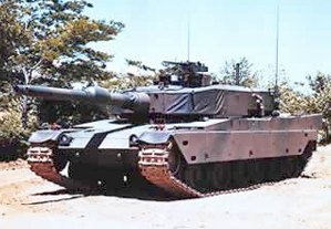 type90_01.jpg (20657 Byte)